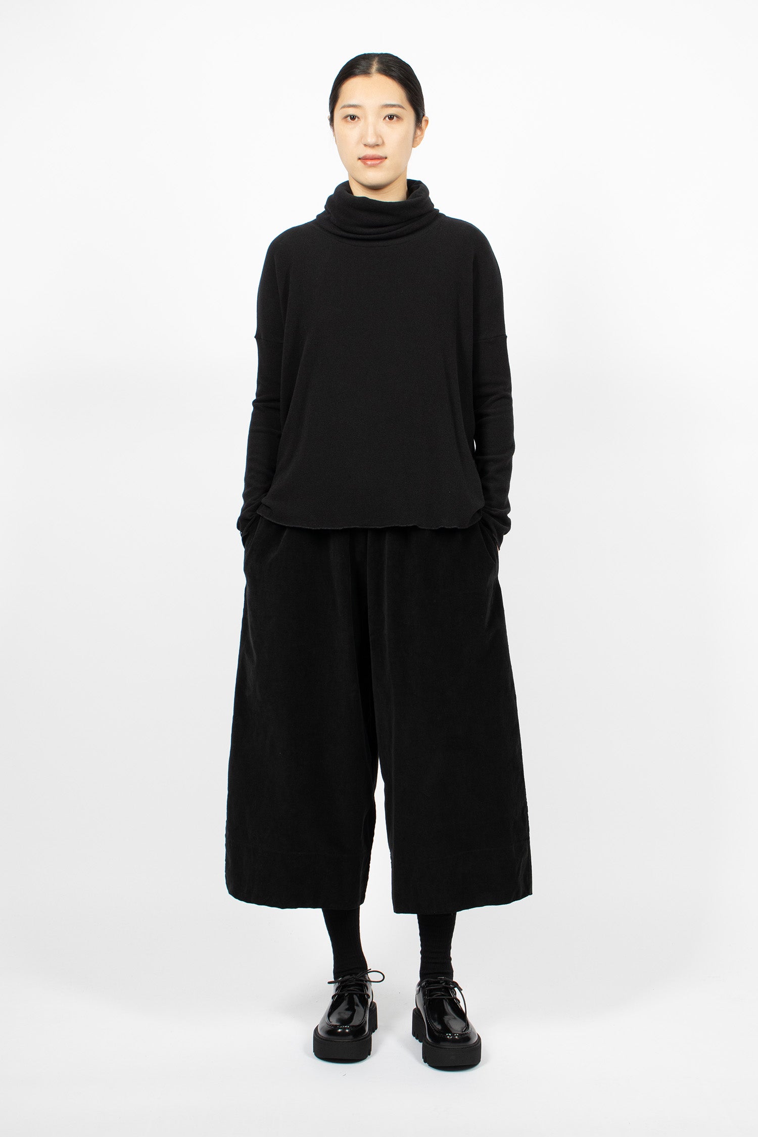 23_260 Velvet Wide Trousers Black