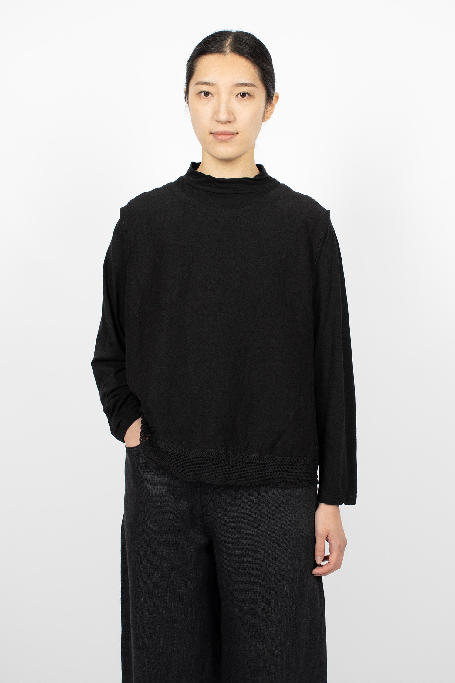 Back Cross Vest Black